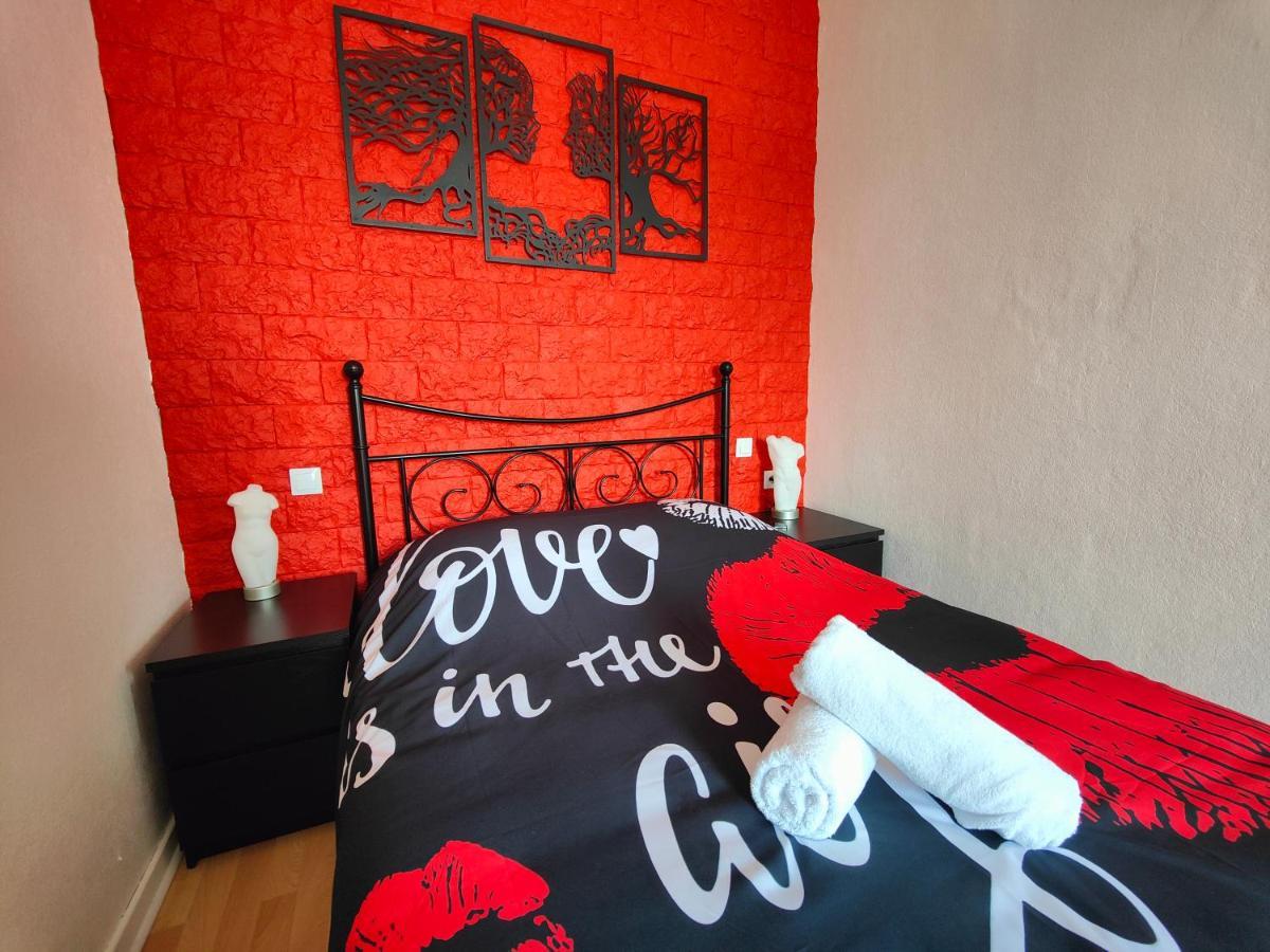 Private & Comfortable Apartments Puttelange-aux-Lacs Exterior foto