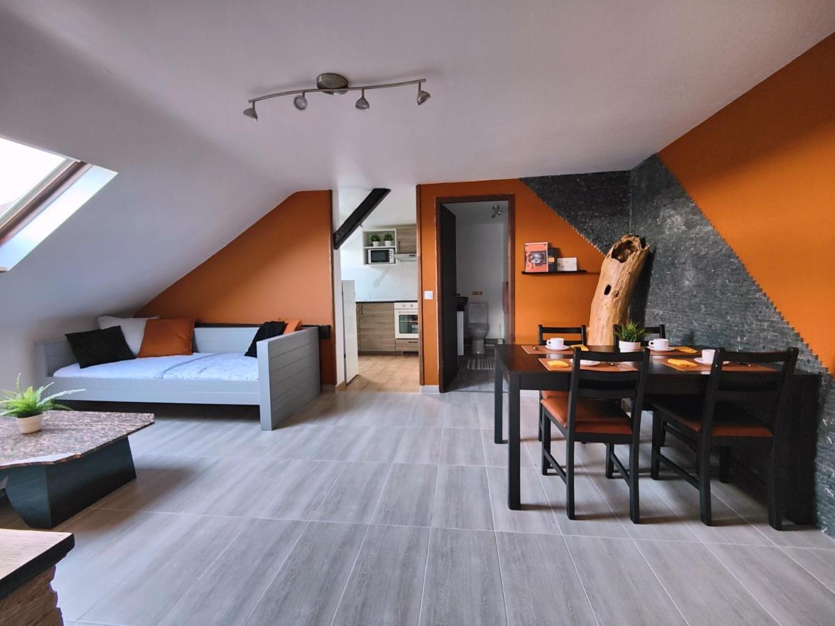 Private & Comfortable Apartments Puttelange-aux-Lacs Exterior foto
