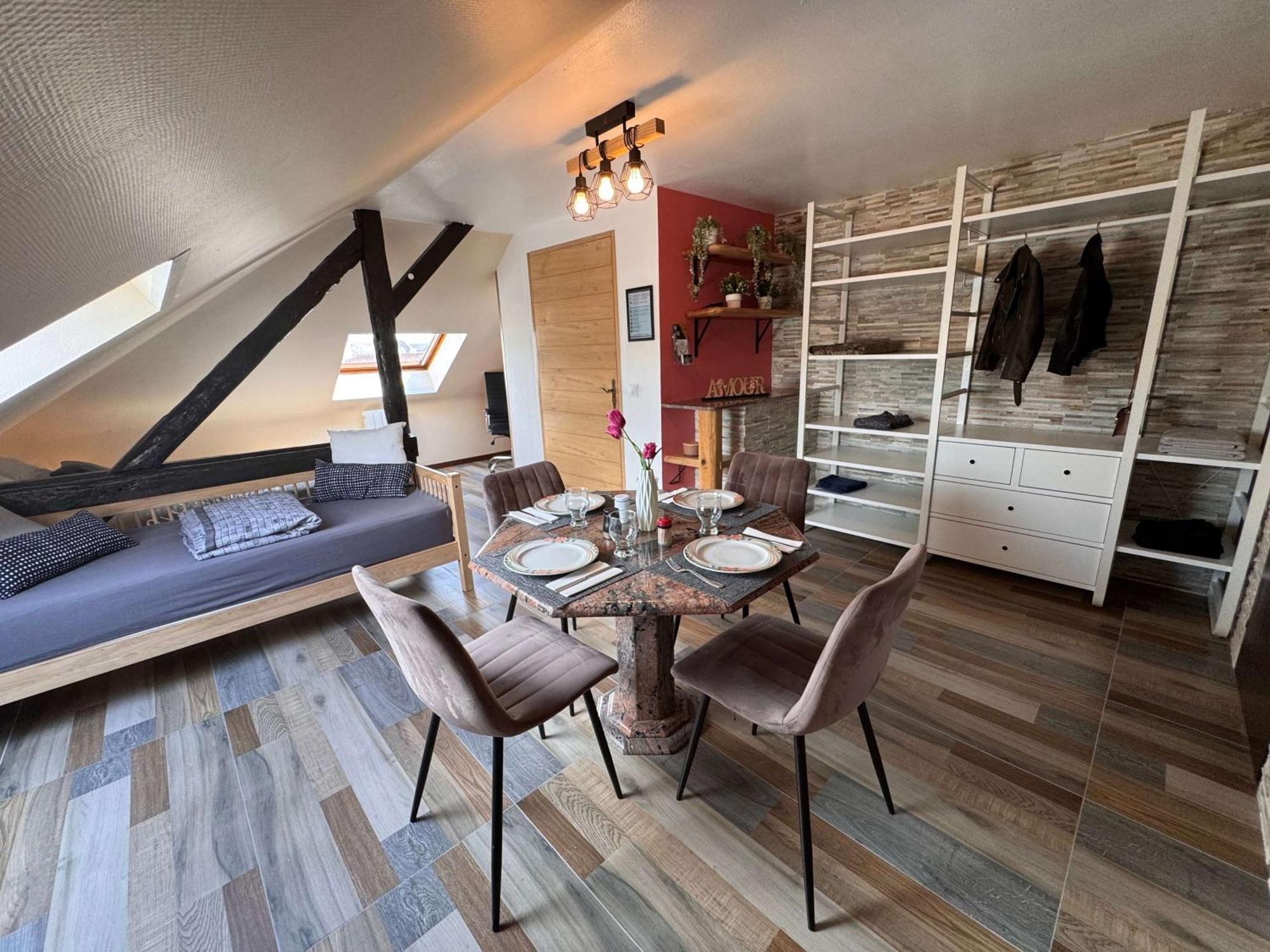 Private & Comfortable Apartments Puttelange-aux-Lacs Exterior foto