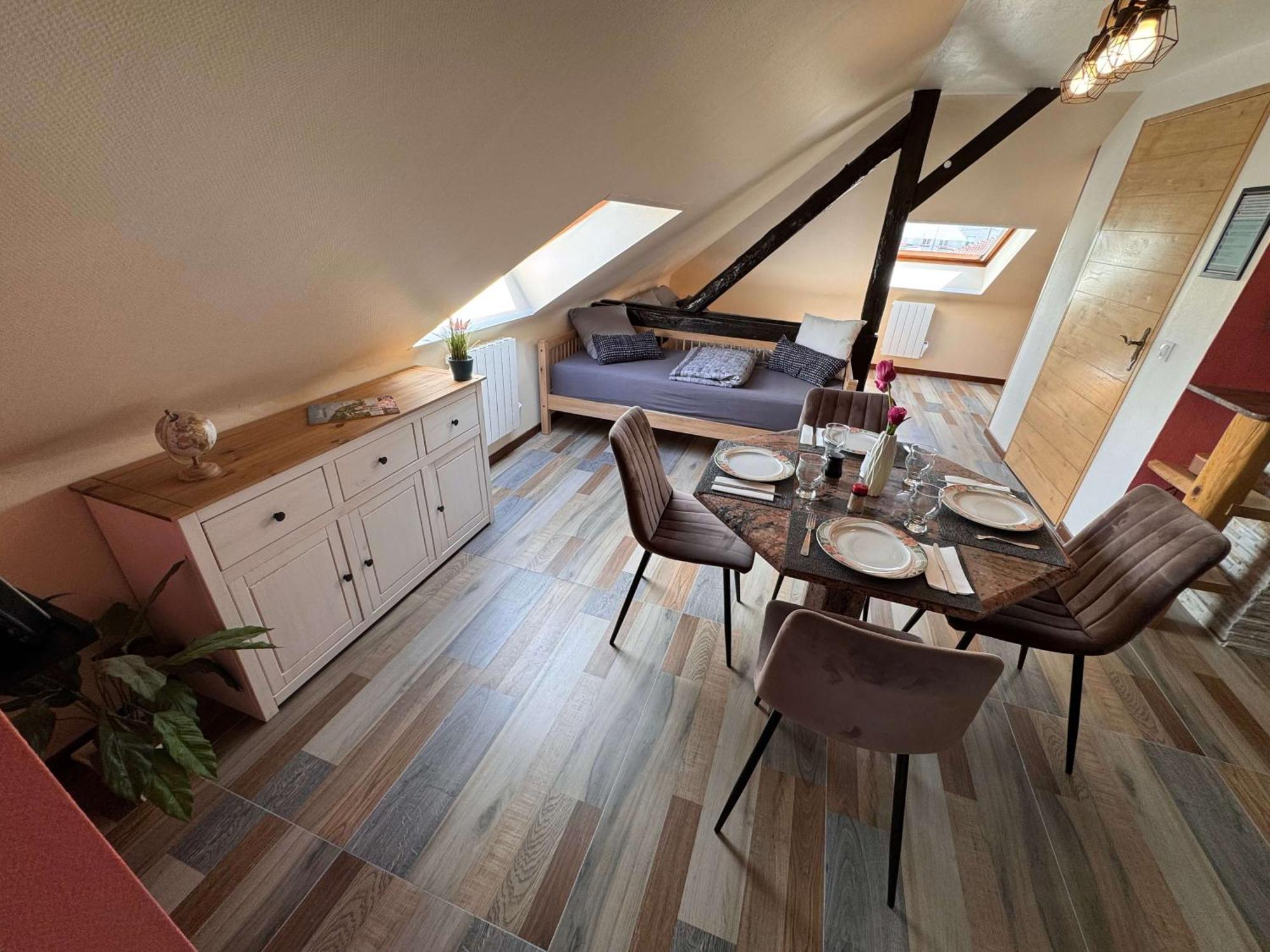 Private & Comfortable Apartments Puttelange-aux-Lacs Exterior foto